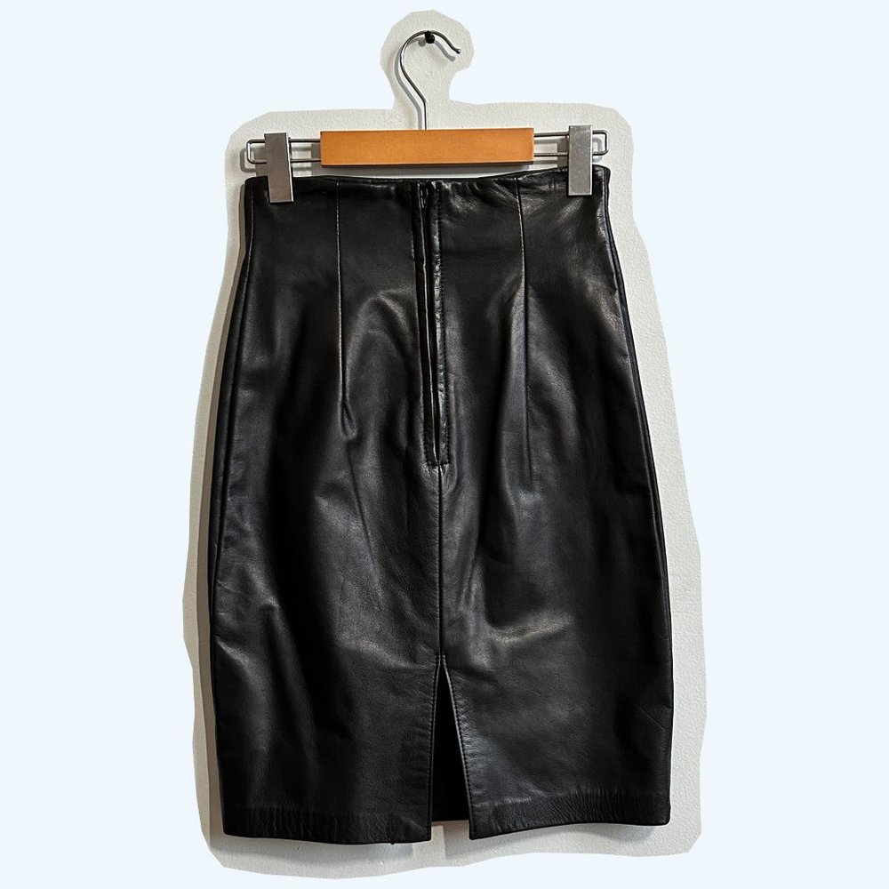 Danier Leather Pencil Skirt - Picture 2 of 3